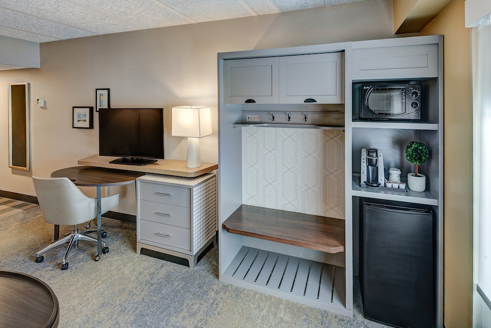 holiday inn east windsor by ihg