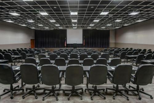 holiday inn east windsor by ihg
