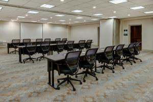holiday inn east windsor by ihg