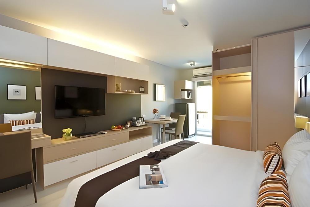 hotel amber sukhumvit 85