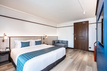hotel amber sukhumvit 85