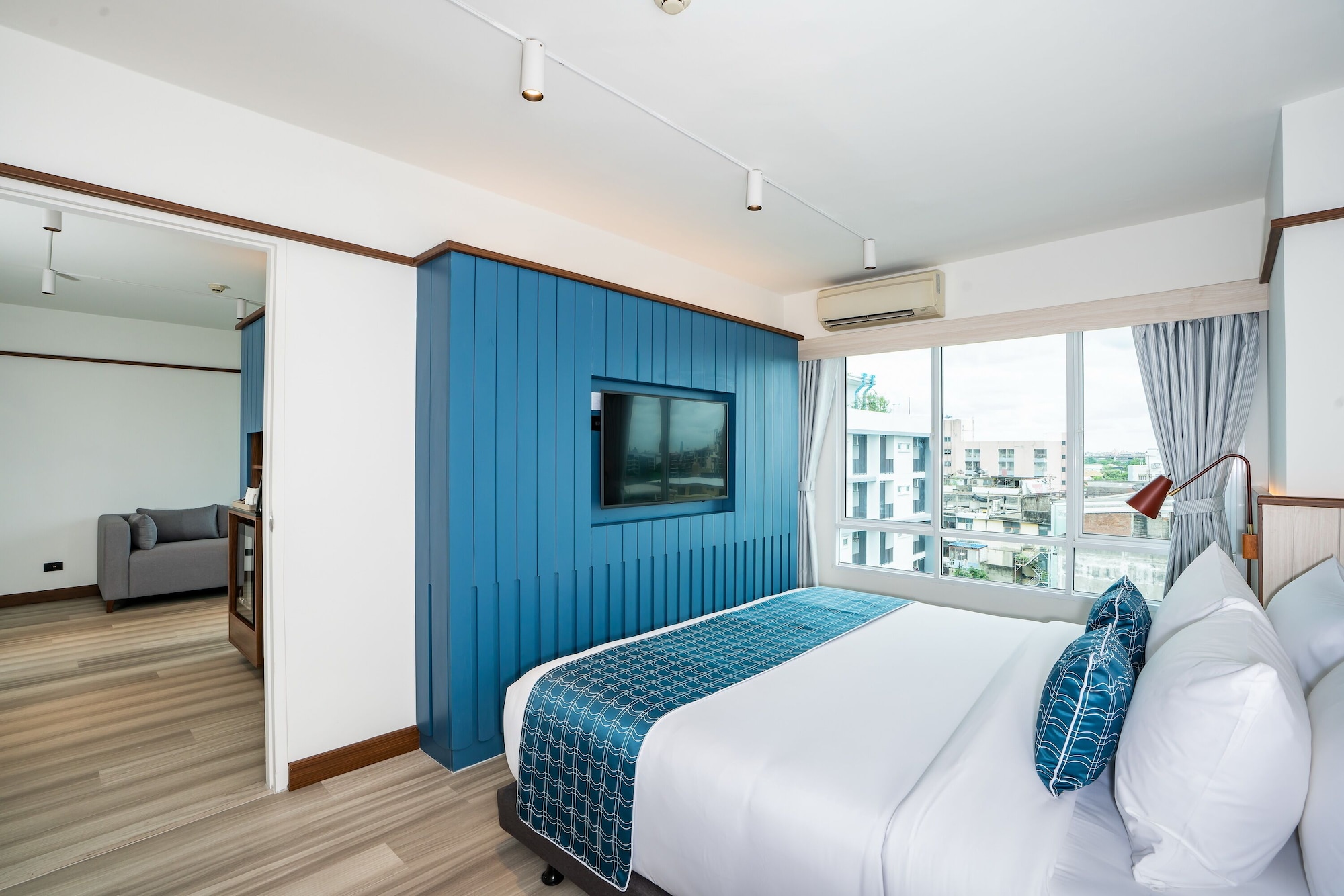 hotel amber sukhumvit 85