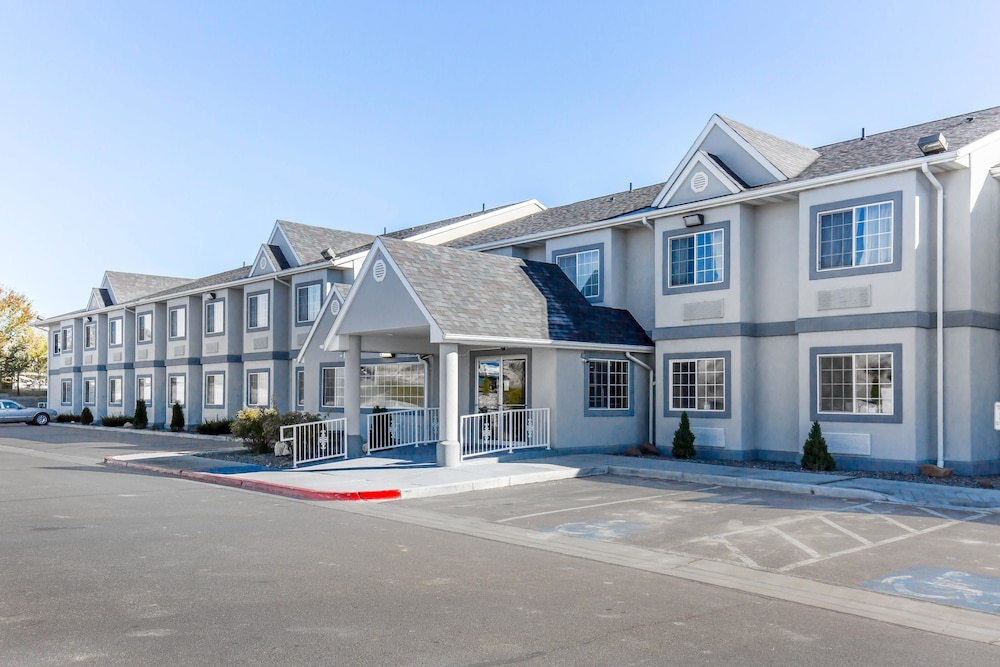 quality inn and suites elko