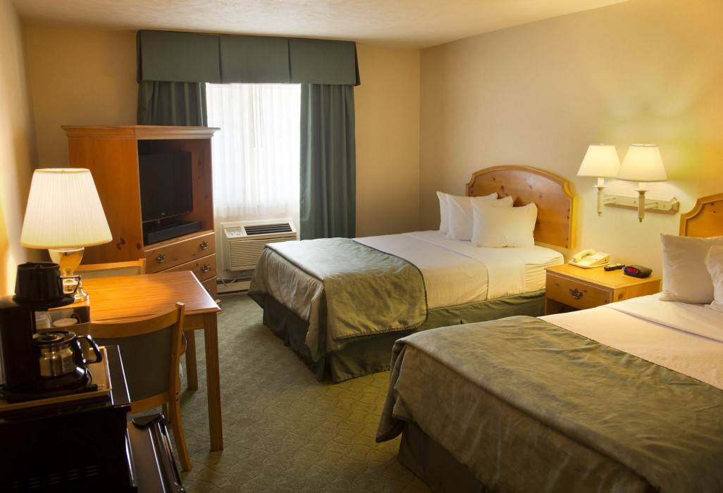 magnuson grand pioneer inn and suites