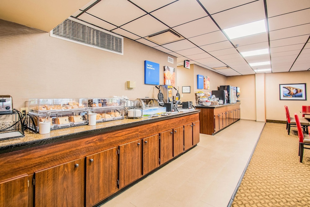 comfort inn falls church tysons corner