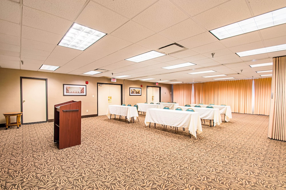 comfort inn falls church tysons corner
