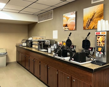 Comfort Inn Falls Church - Tysons Corner,Baileys Crossroads>>Arlington,3 star