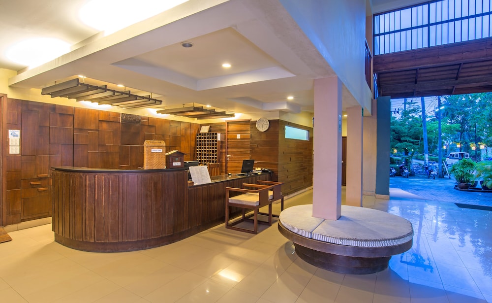 lanta pura beach resort