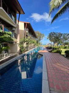 lanta pura beach resort