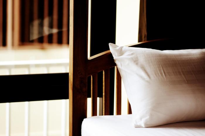 feung nakorn balcony rooms and cafe