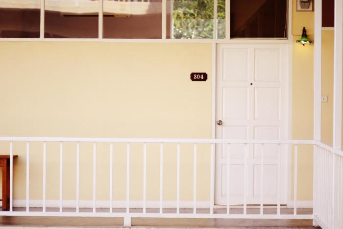 feung nakorn balcony rooms and cafe