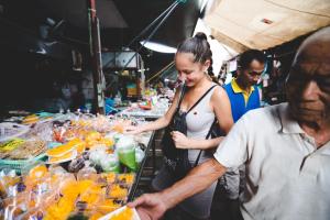 feung nakorn balcony rooms and cafe