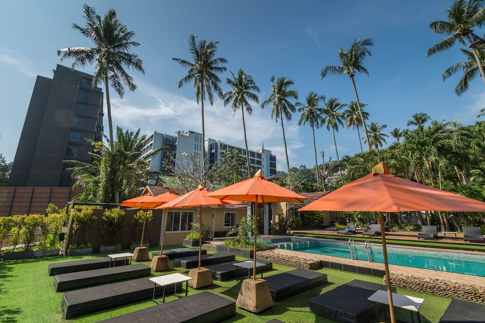 Aonang Paradise Resort,Near Ao Nang Beach,3 star