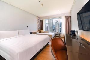 Traders Hotel Kuala Lumpur,Kuala Lumpur City Centre>>Federal Territory Of Kuala Lumpur,5 star