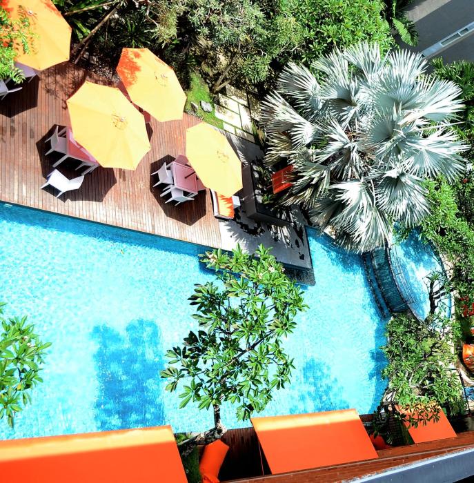 harris hotel and residence sunset road bali