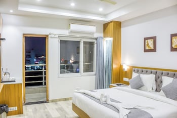 hotel grand legacy prime