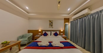 hotel grand legacy prime