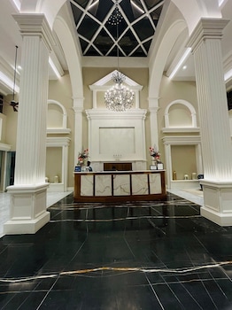 nambiar club bellezea