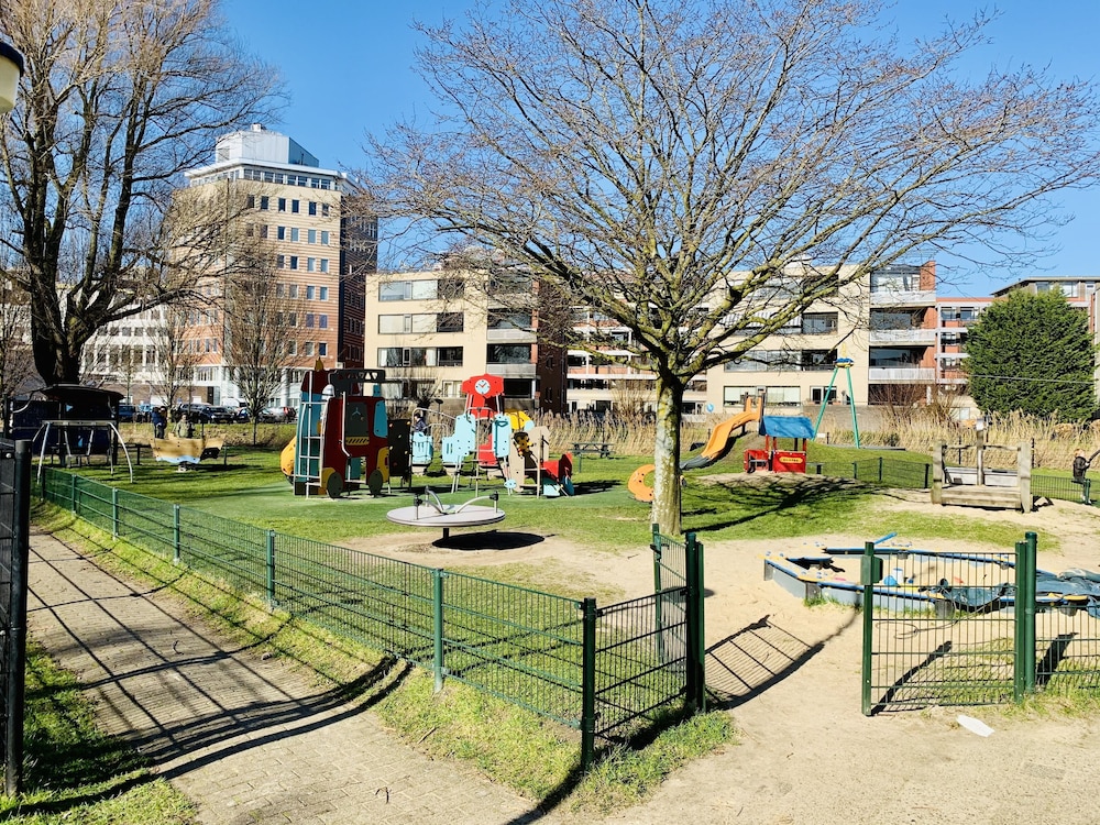 tulip inn leiden centre
