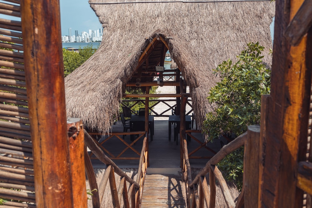 santuario beach hostel