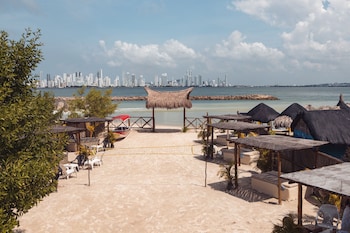 santuario beach hostel