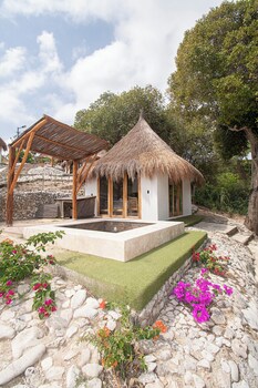 santuario beach hostel