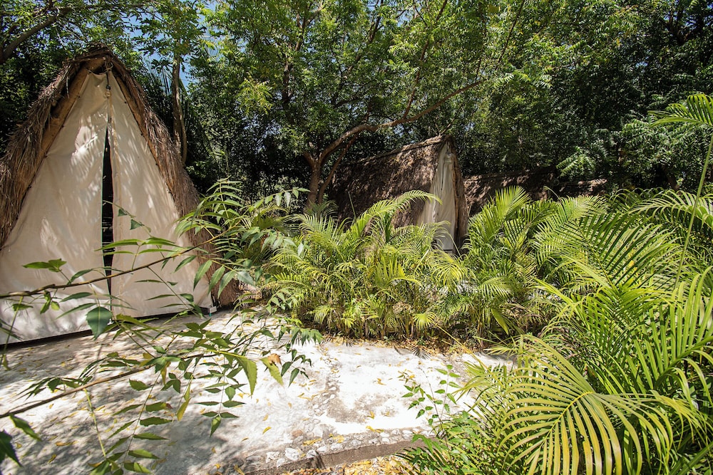 santuario beach hostel