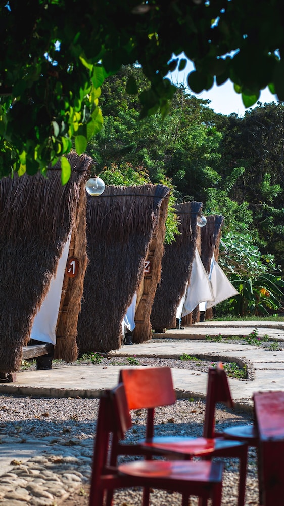 santuario beach hostel