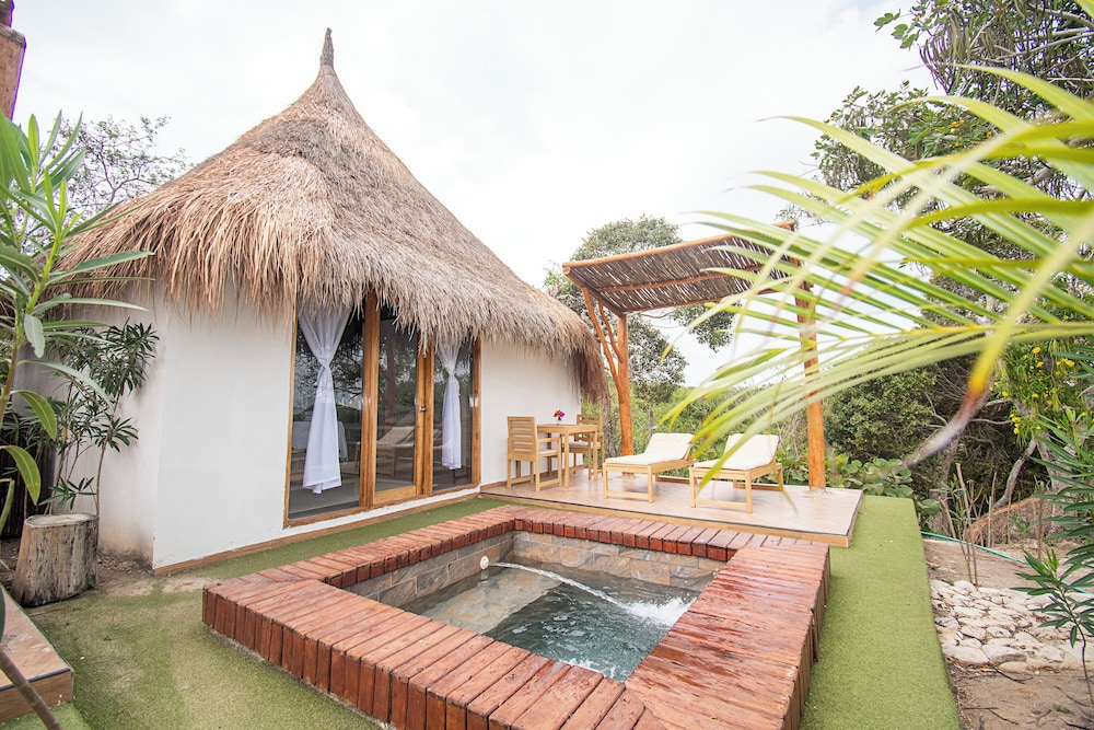 santuario beach hostel