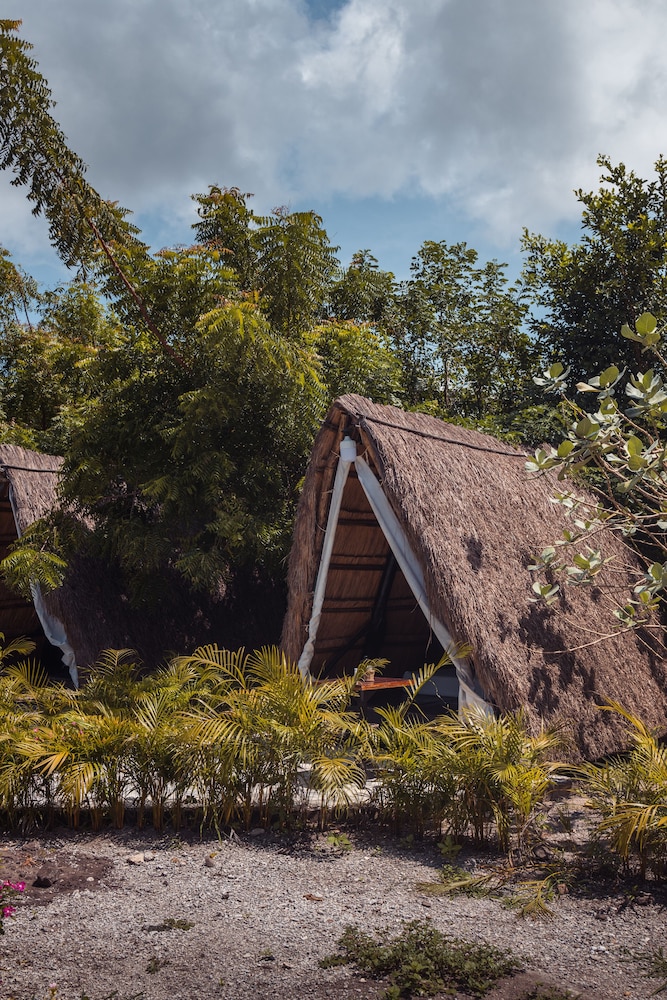 santuario beach hostel