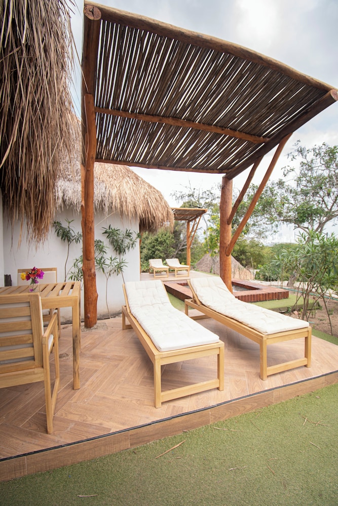 santuario beach hostel