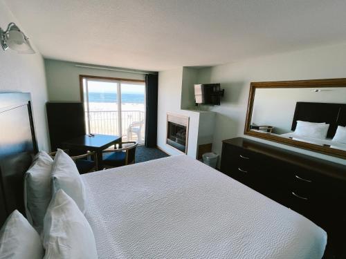 sandcastle beachfront motel