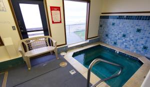 sandcastle beachfront motel