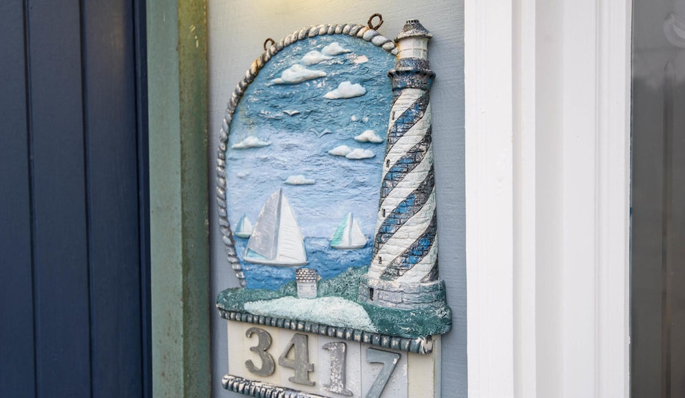 sandcastle beachfront motel