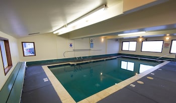 sandcastle beachfront motel