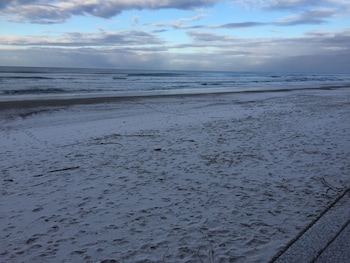 Sandcastle Beachfront Motel,Lincoln Beach>>Depoe Bay,2 star