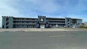 sandcastle beachfront motel