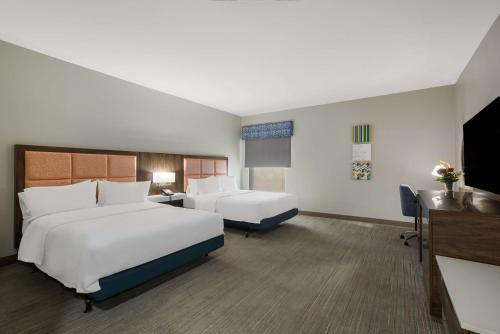 hampton inn linden