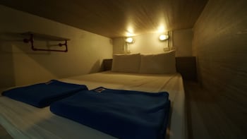 slumber party surf kata phuket