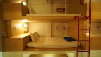 slumber party surf kata phuket