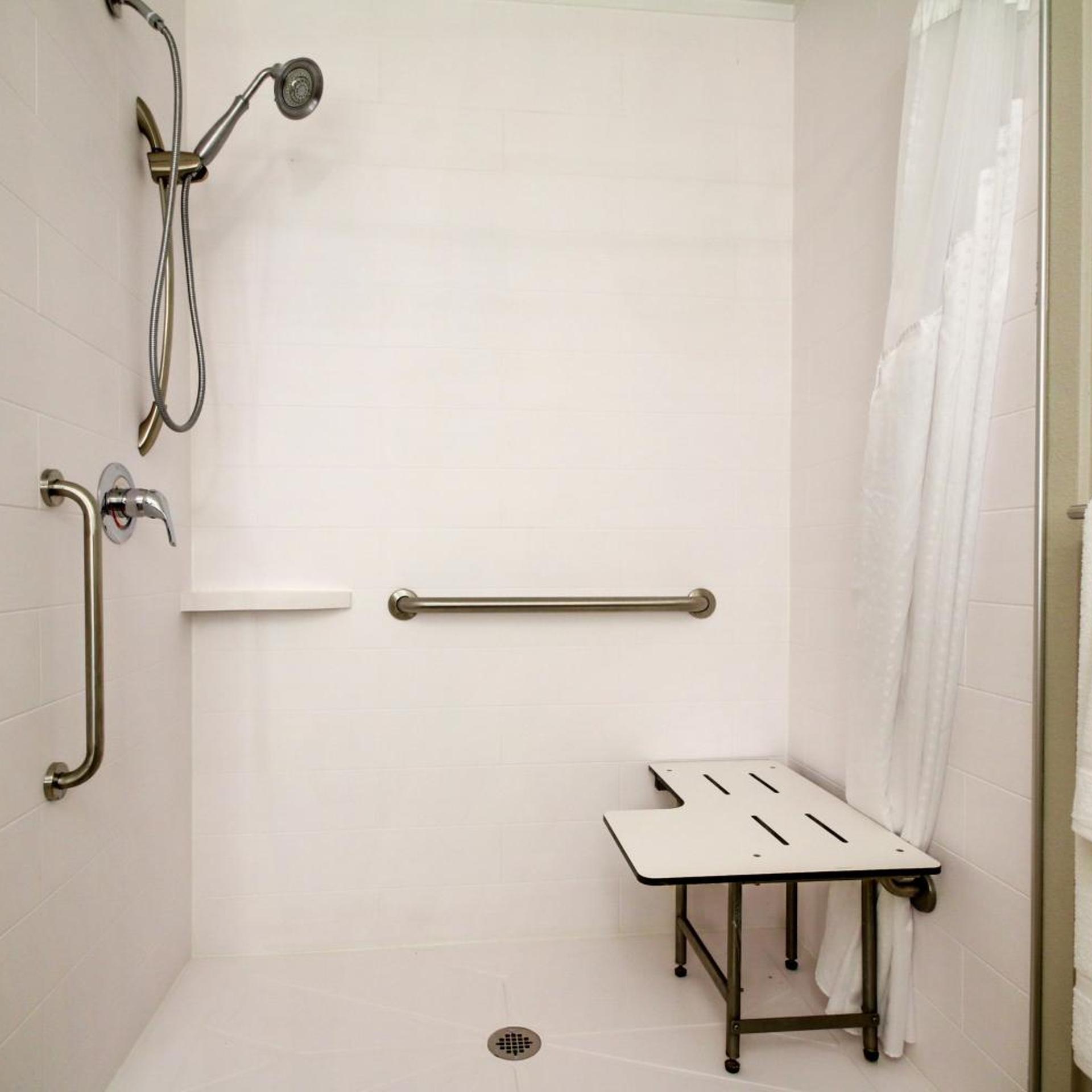 holiday inn express hotel and suites live oak by ihg