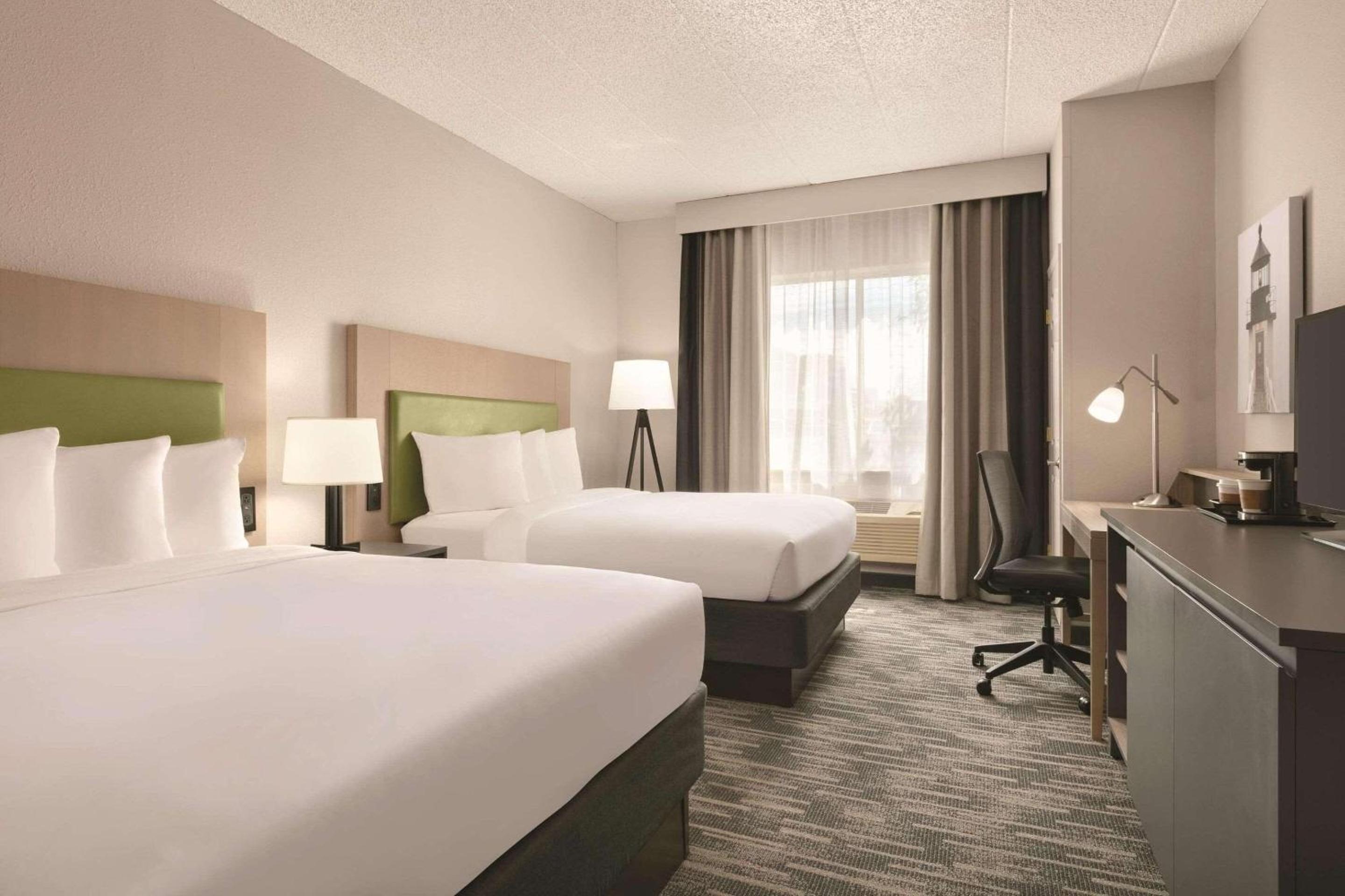 holiday inn express hotel and suites live oak by ihg