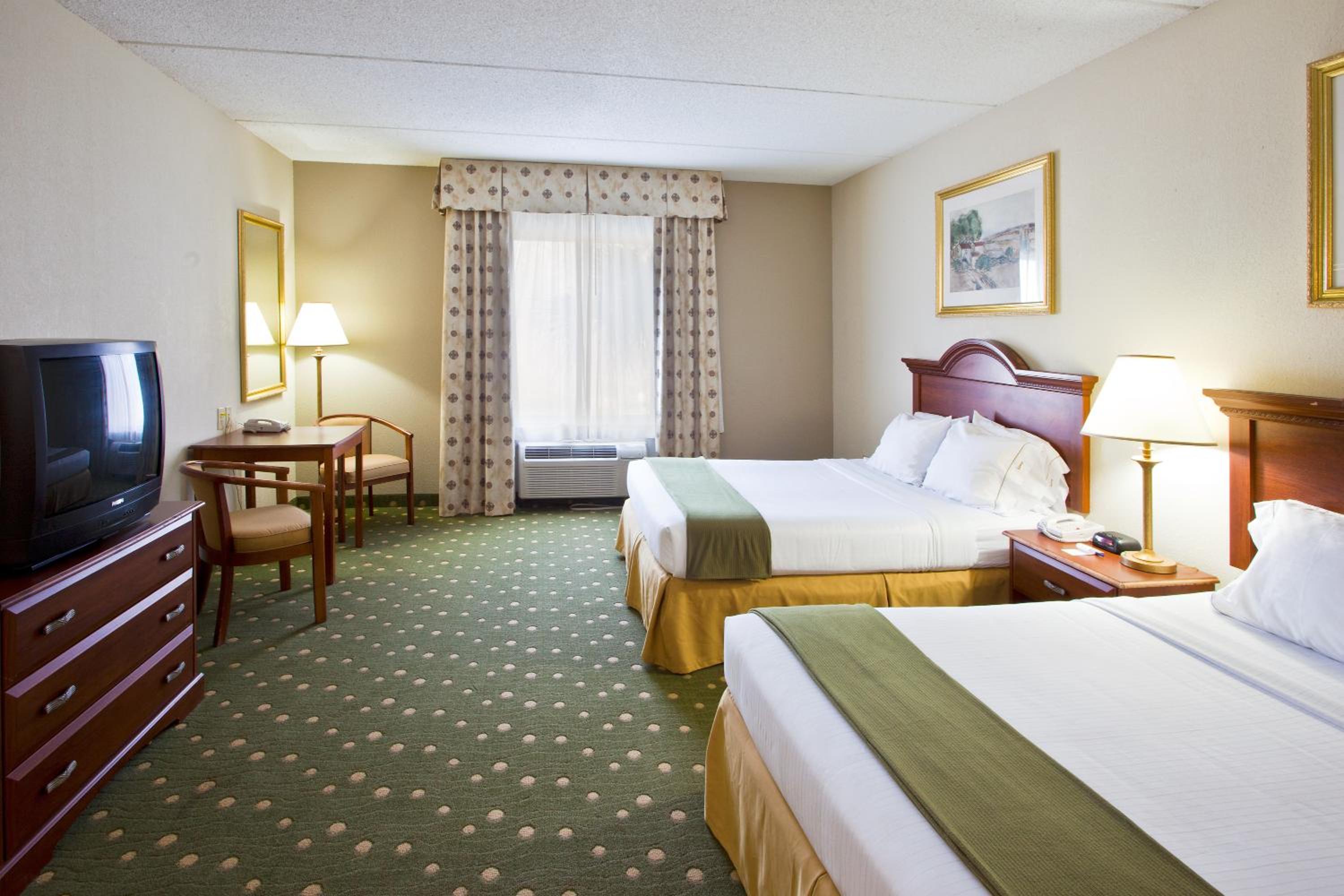 holiday inn express hotel and suites live oak by ihg