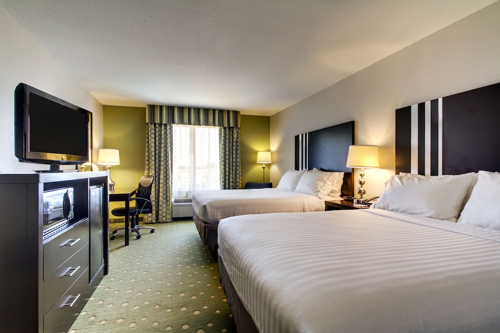 holiday inn express hotel and suites live oak by ihg
