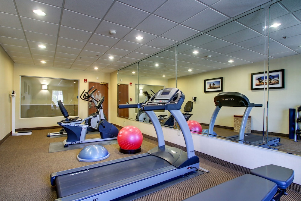 holiday inn express hotel and suites live oak by ihg