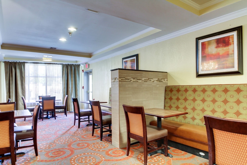 holiday inn express hotel and suites live oak by ihg