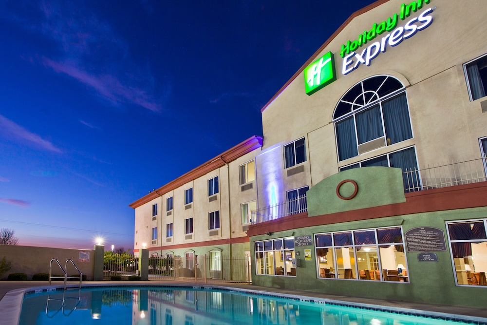 holiday inn express hotel and suites live oak by ihg
