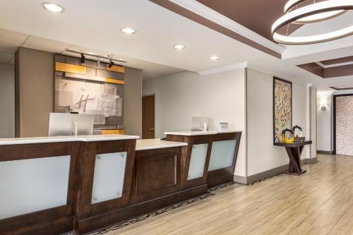 holiday inn express hotel and suites live oak by ihg