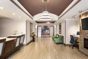 holiday inn express hotel and suites live oak by ihg