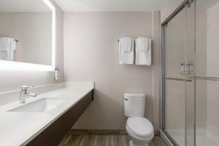holiday inn express hotel and suites live oak by ihg